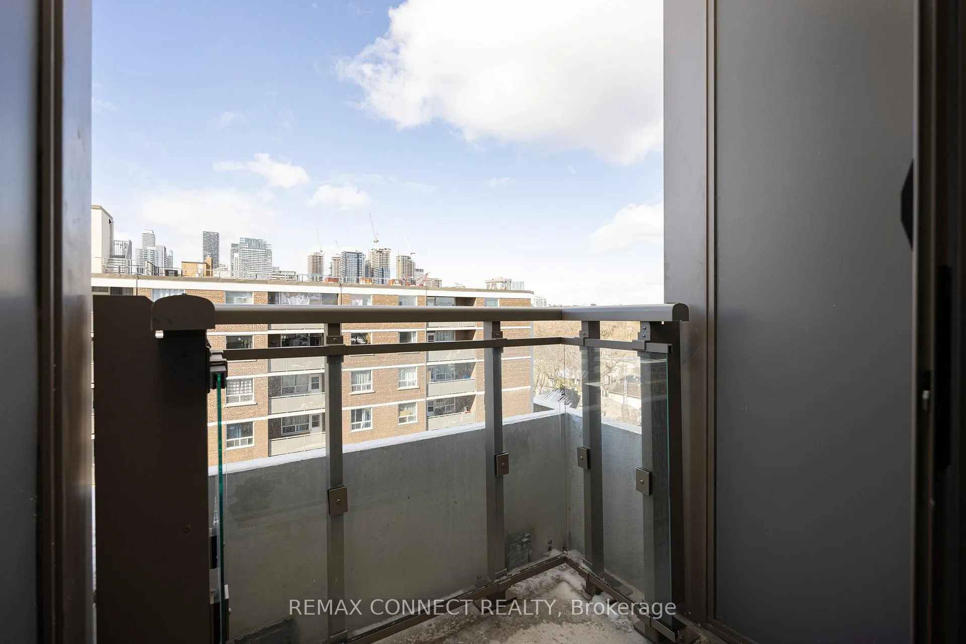 Photo 18 of Unit 708, 1 Cardiff Road, Toronto, Mount Pleasant East — HOMEH