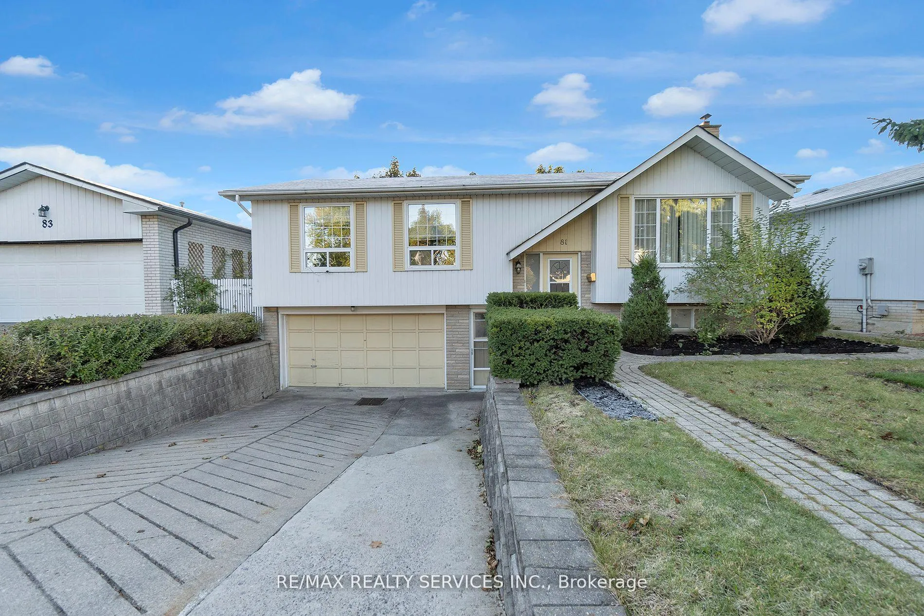 Photo 2 of 81 Glenforest Road, Brampton, Northgate — HOMEH