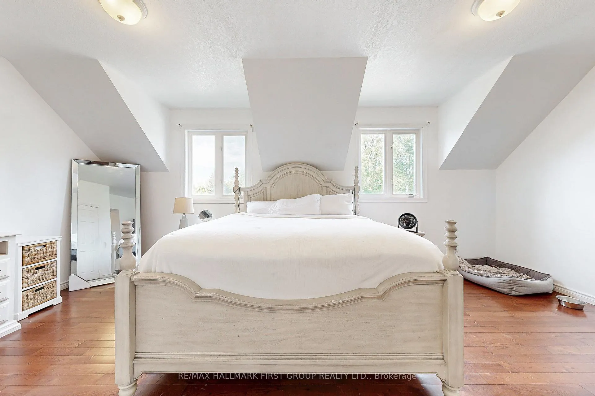 Photo 36 of 8063 King Street, Clarington, Rural Clarington — HOMEH
