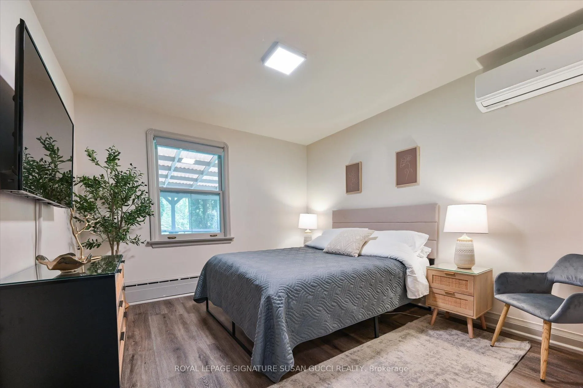 Photo 13 of 34 Ferris Road, Toronto, O'Connor-Parkview — HOMEH