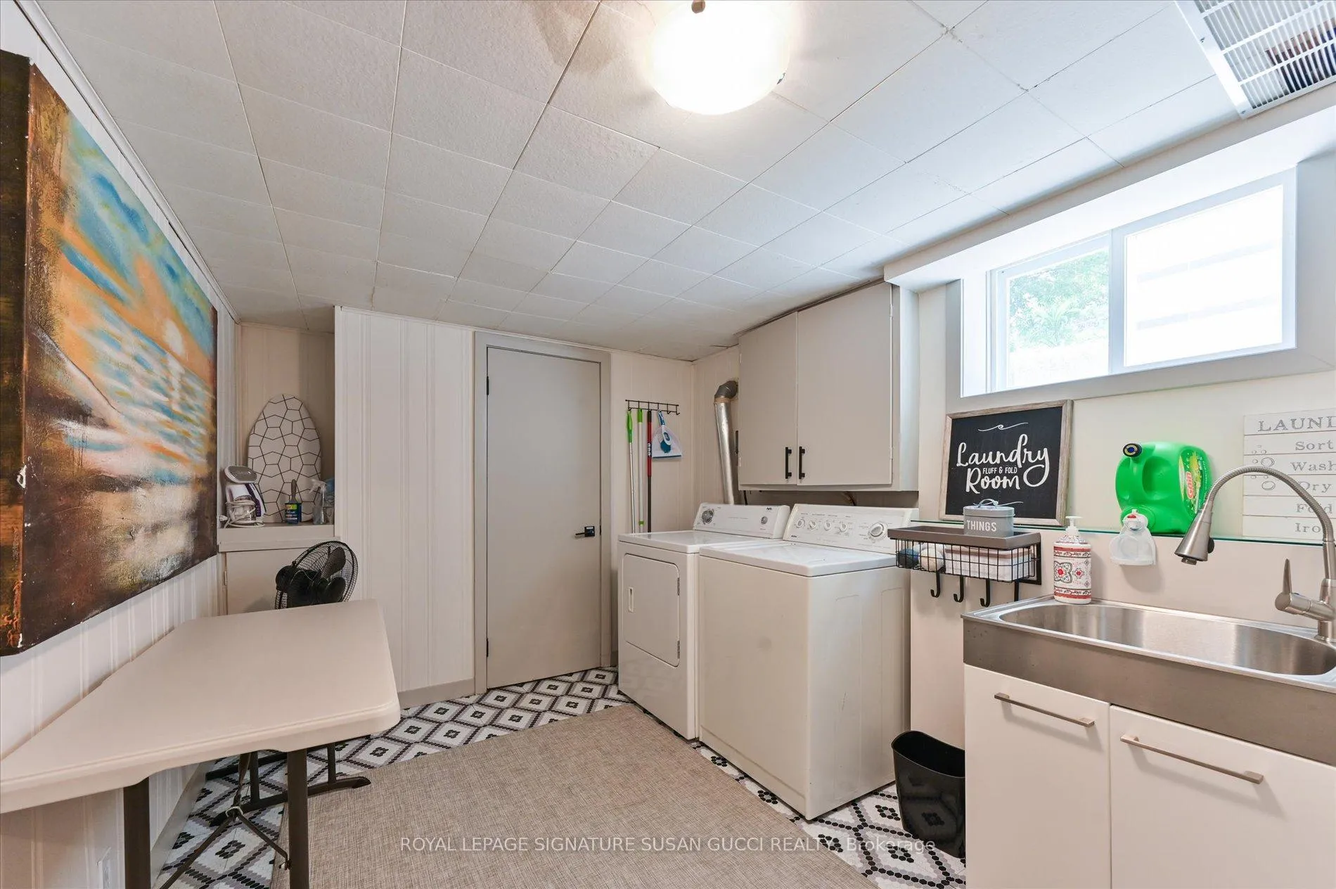 Photo 21 of 34 Ferris Road, Toronto, O'Connor-Parkview — HOMEH