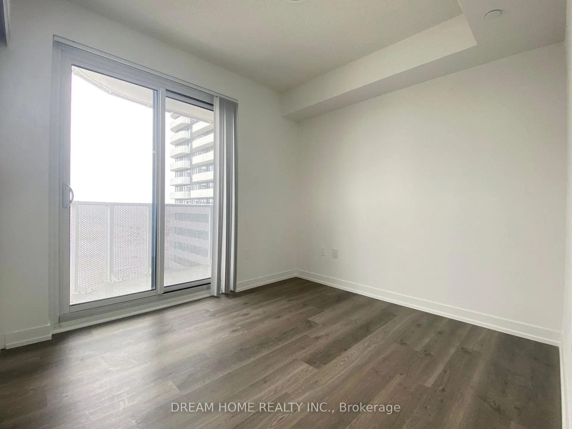 Photo 10 of Unit 2711, 195 Commerce Street, Vaughan, Vaughan Corporate Centre — HOMEH