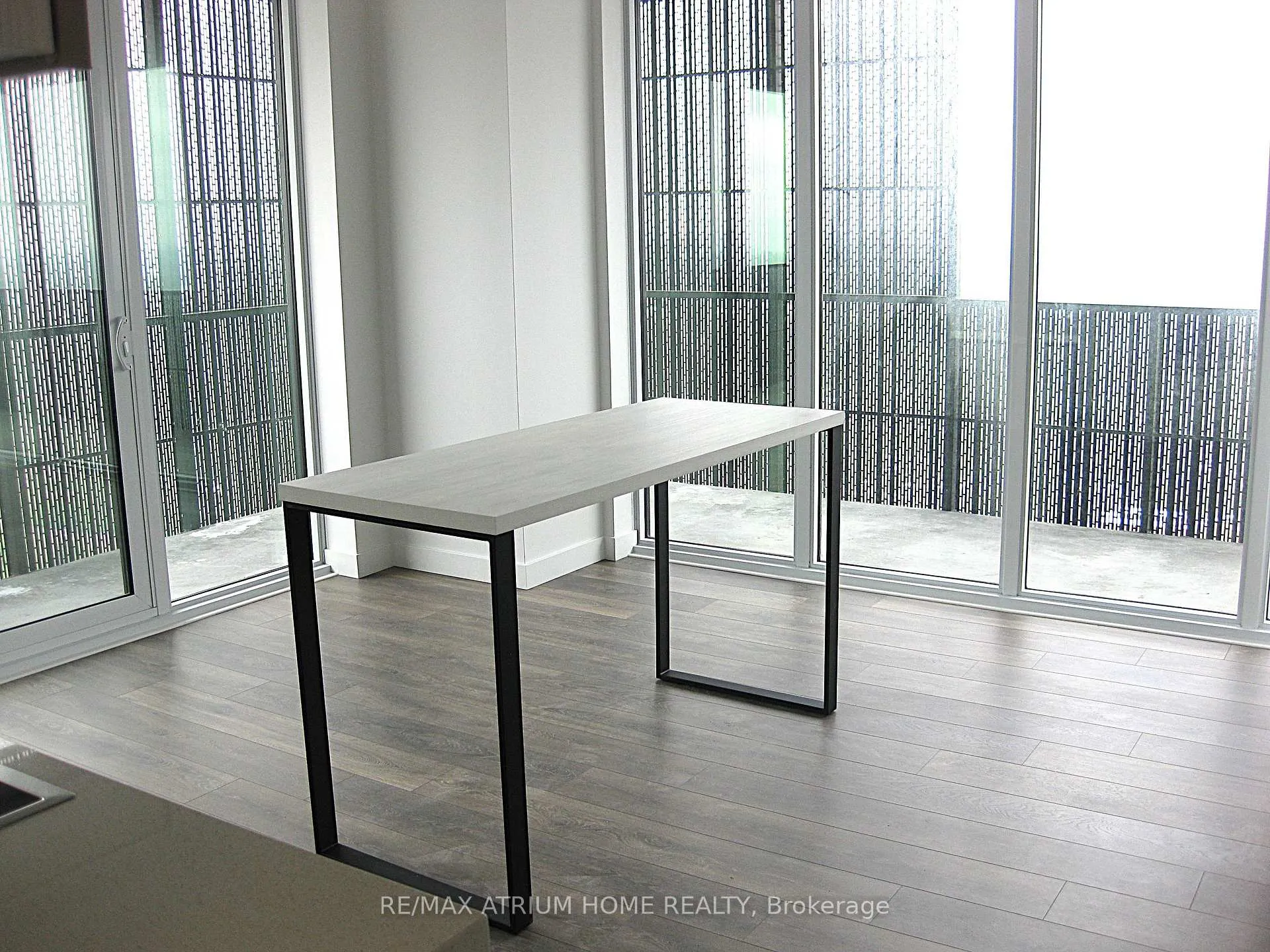Photo 6 of Unit 4605, 8 Eglinton Avenue E, Toronto, Mount Pleasant West — HOMEH