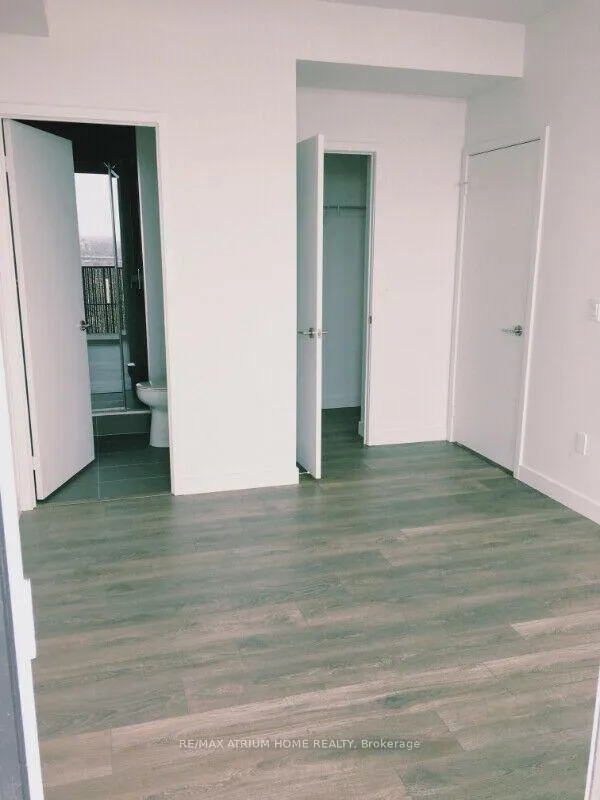 Photo 7 of Unit 4605, 8 Eglinton Avenue E, Toronto, Mount Pleasant West — HOMEH