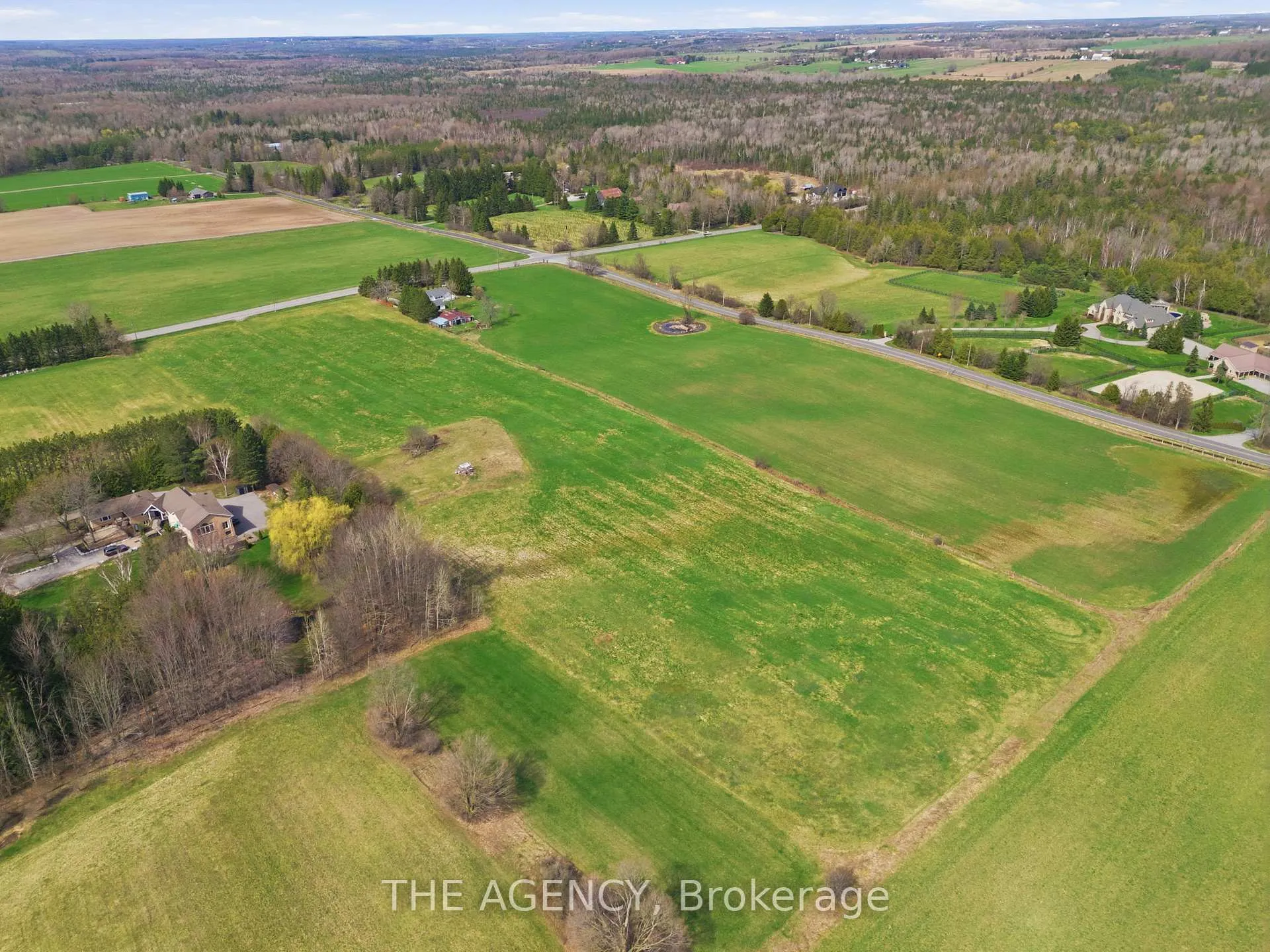 Photo 8 of 187 Davis Drive, Uxbridge, Rural Uxbridge — HOMEH