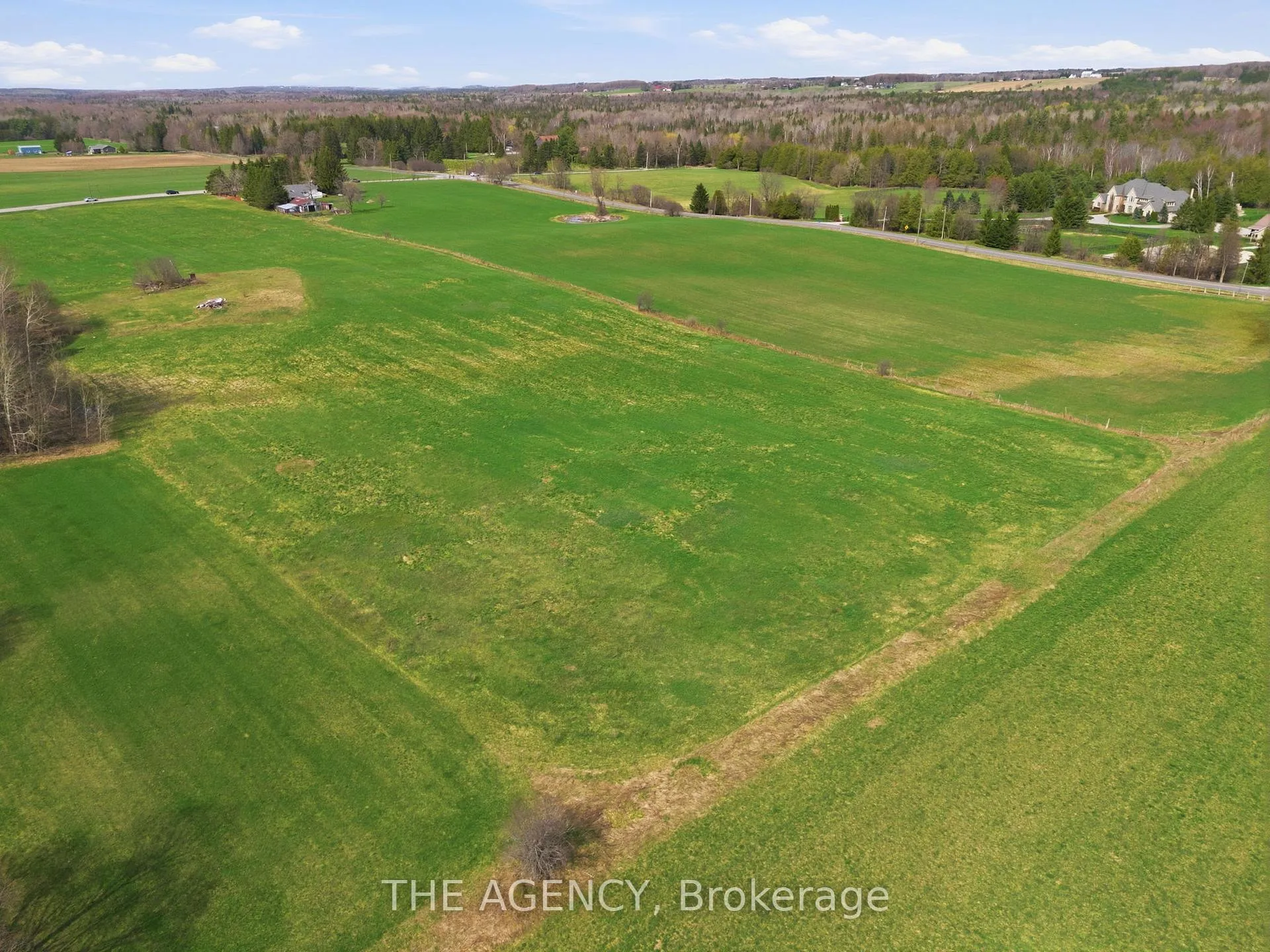 Photo 10 of 187 Davis Drive, Uxbridge, Rural Uxbridge — HOMEH