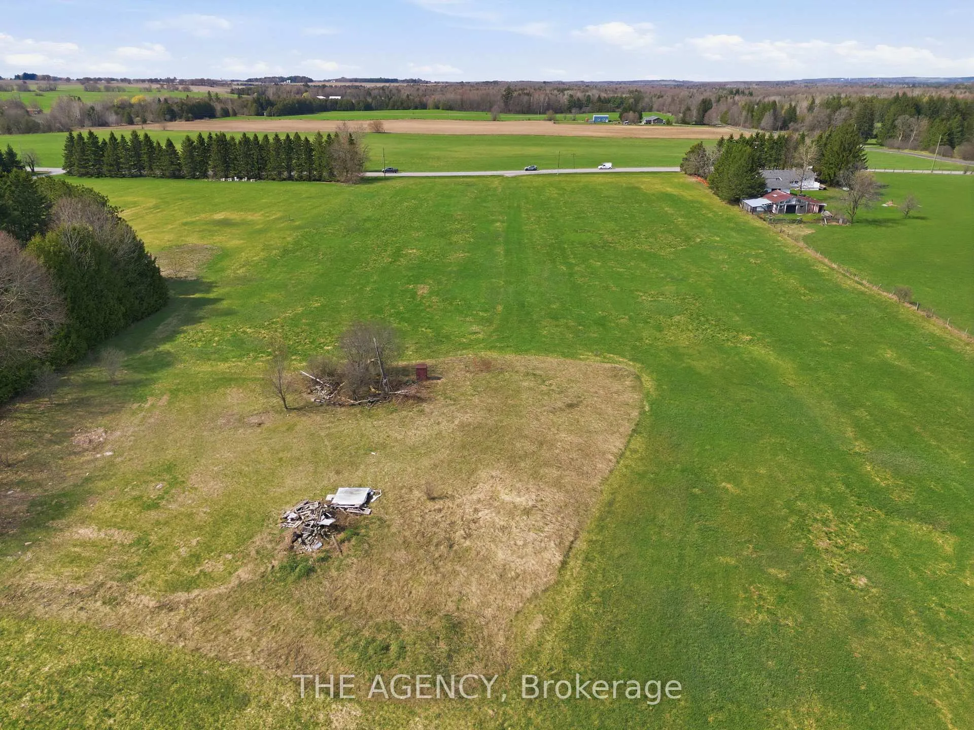 Photo 13 of 187 Davis Drive, Uxbridge, Rural Uxbridge — HOMEH