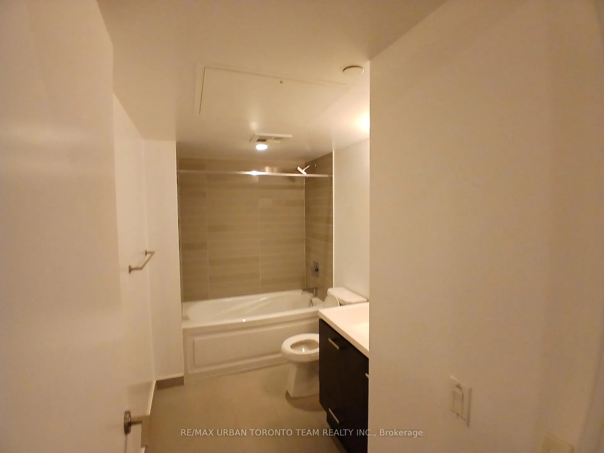 Photo 11 of Unit 1217, 87 Peter Street, Toronto, Waterfront Communities — HOMEH