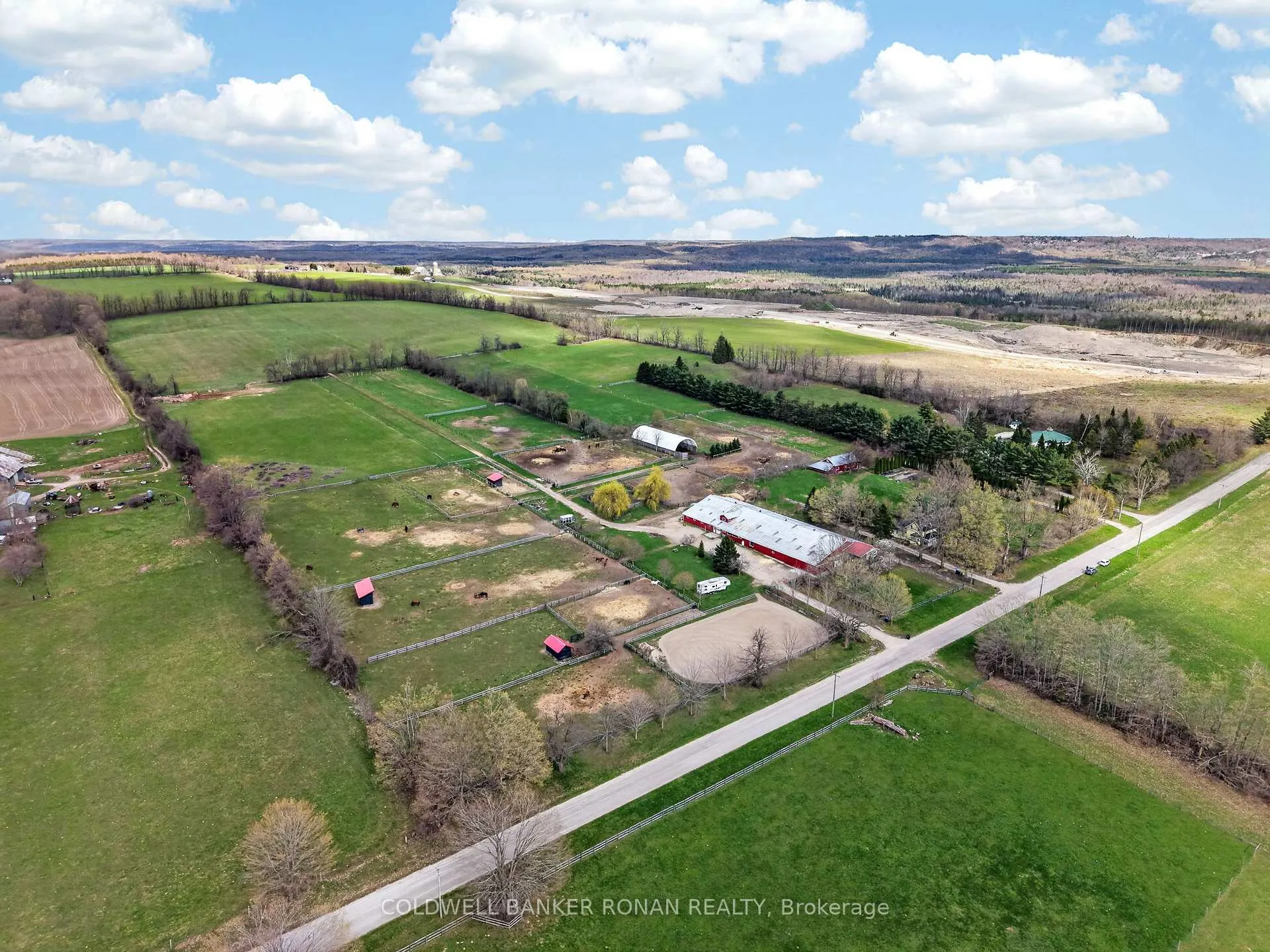 Photo 1 of 4479 2nd Line N, Oro-Medonte, Rural Oro-Medonte — HOMEH