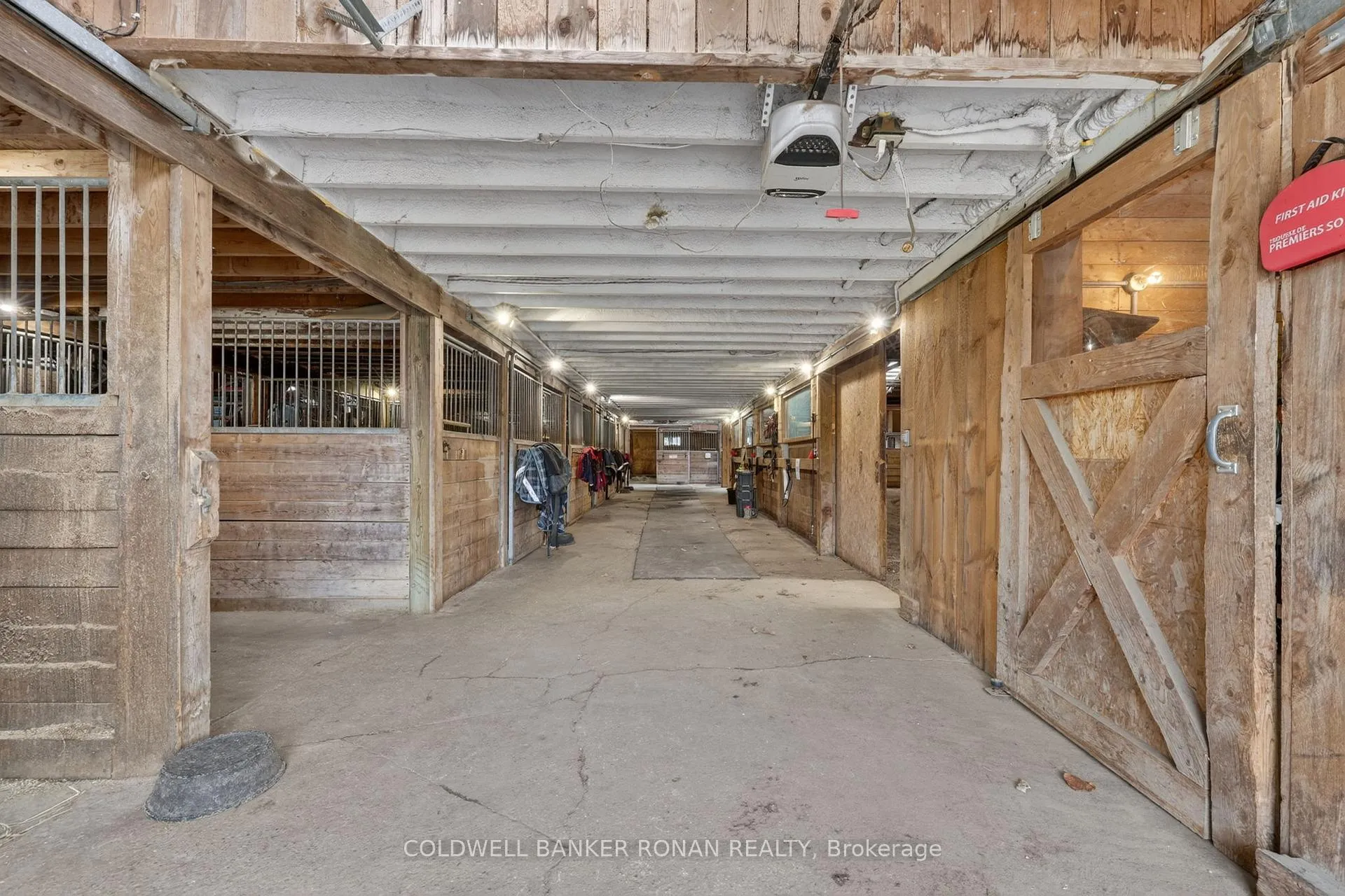 Photo 7 of 4479 2nd Line N, Oro-Medonte, Rural Oro-Medonte — HOMEH