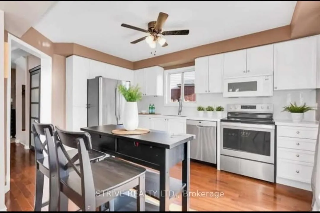 Photo 3 of 41 Mallory Street, Clarington, Courtice — HOMEH