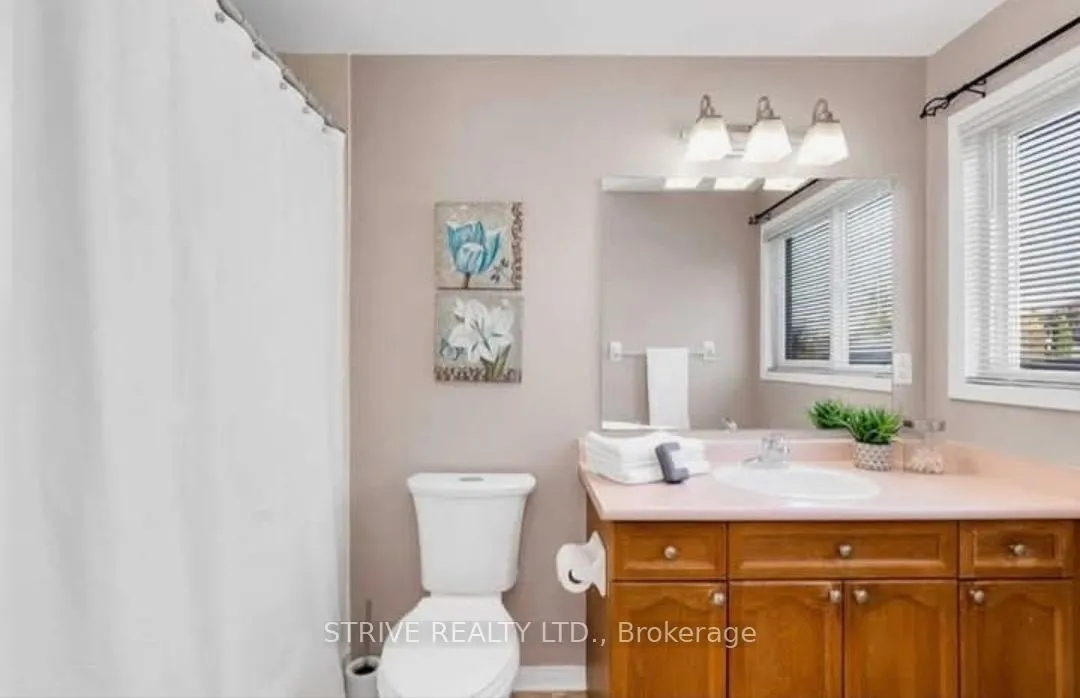 Photo 5 of 41 Mallory Street, Clarington, Courtice — HOMEH