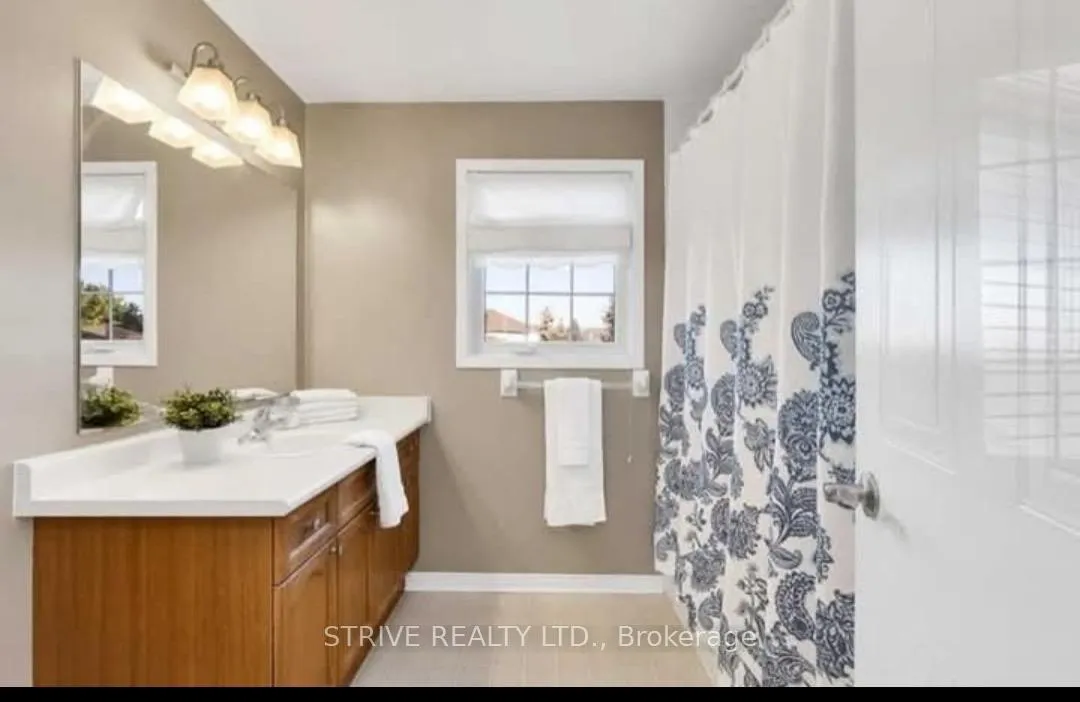 Photo 8 of 41 Mallory Street, Clarington, Courtice — HOMEH