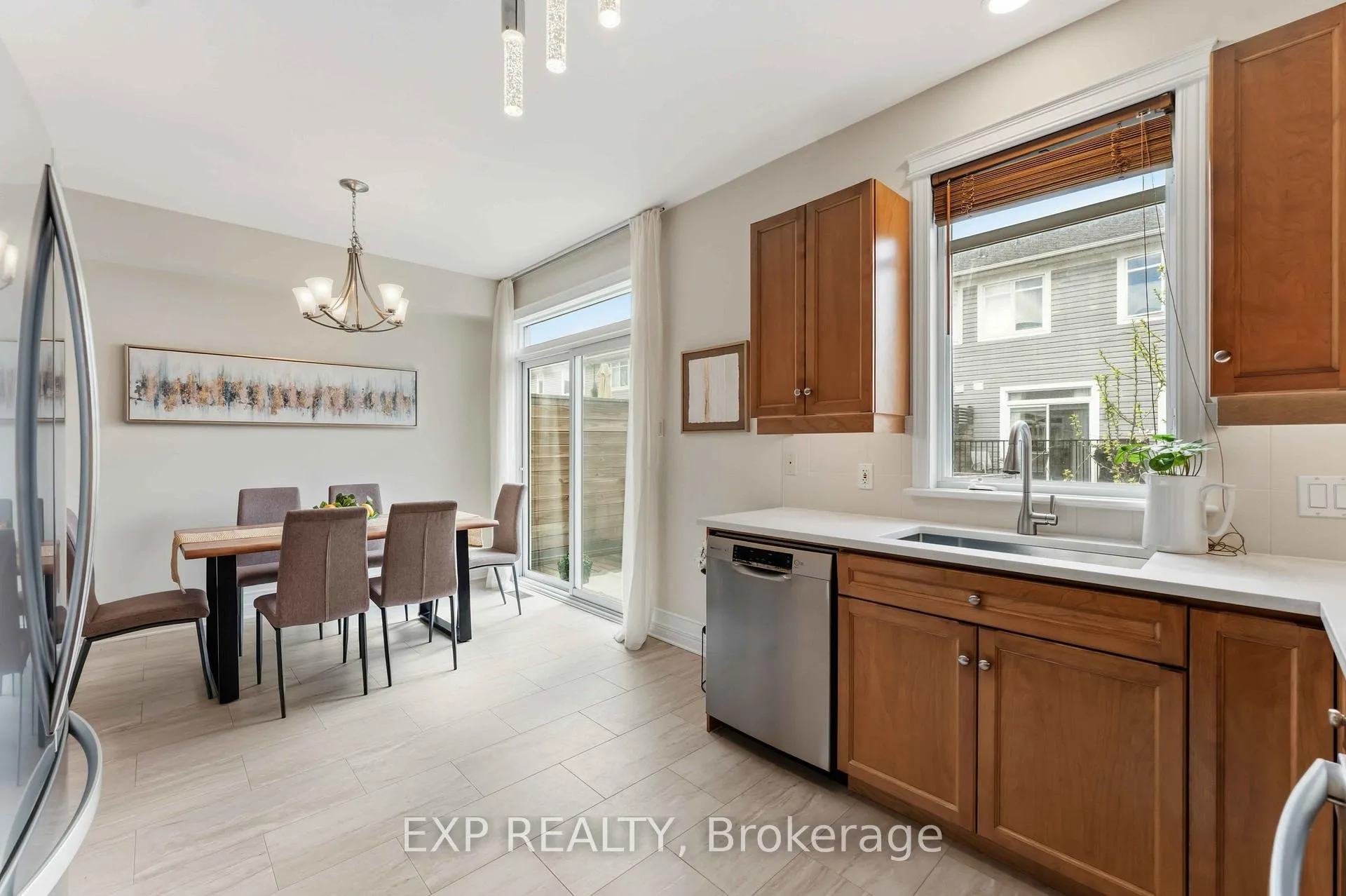 Photo 22 of 239 West Village Private, Ottawa, Westboro South — HOMEH