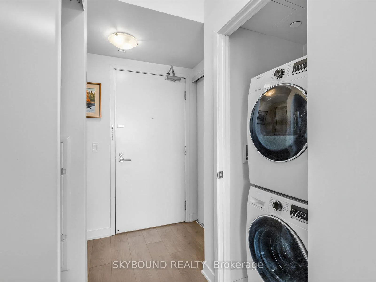Photo 3 of Unit 1910, 2 Sonic Way, Toronto, Flemingdon Park — HOMEH