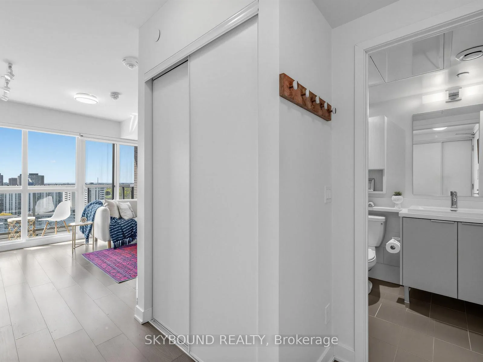 Photo 5 of Unit 1910, 2 Sonic Way, Toronto, Flemingdon Park — HOMEH