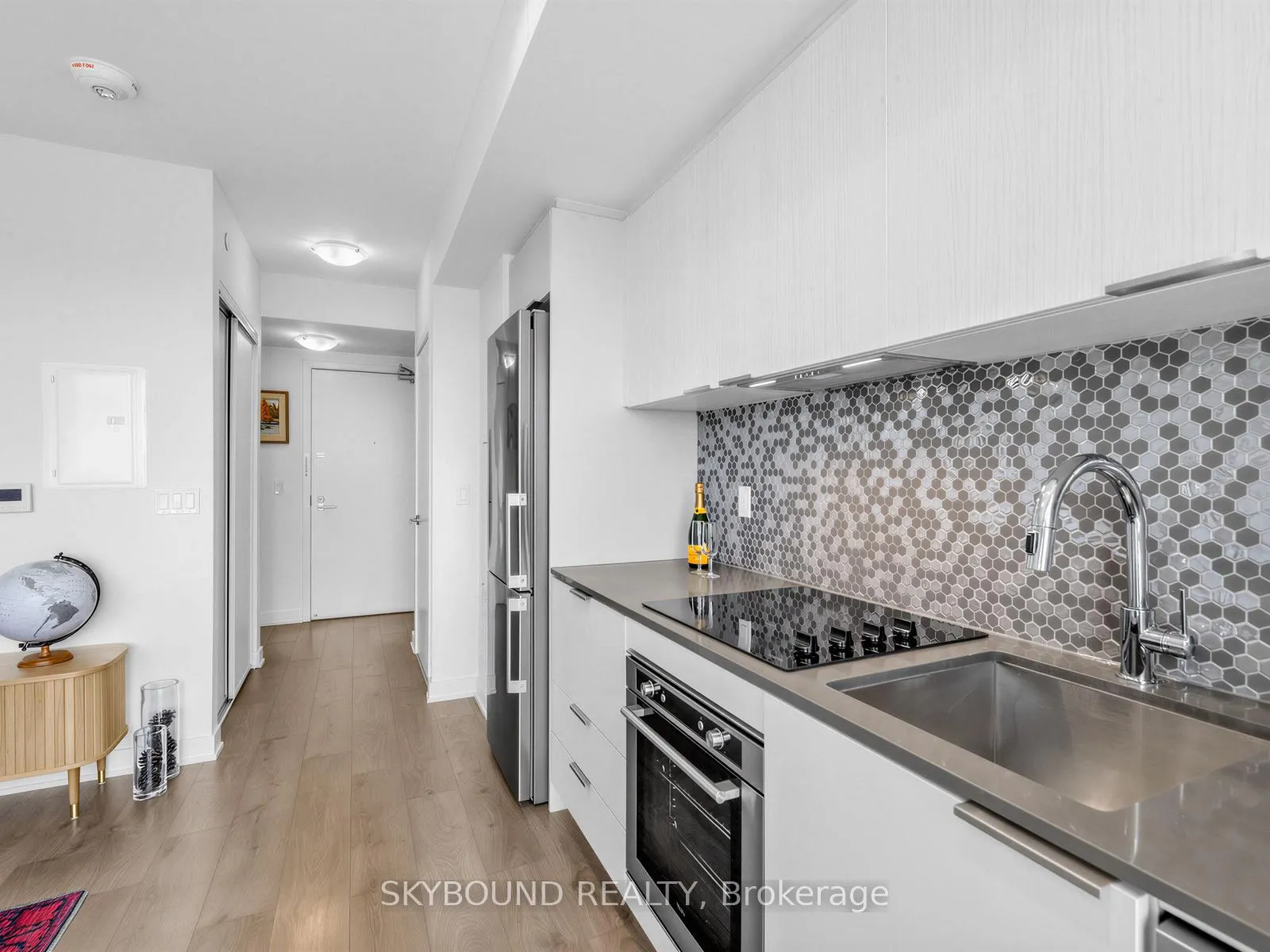 Photo 10 of Unit 1910, 2 Sonic Way, Toronto, Flemingdon Park — HOMEH