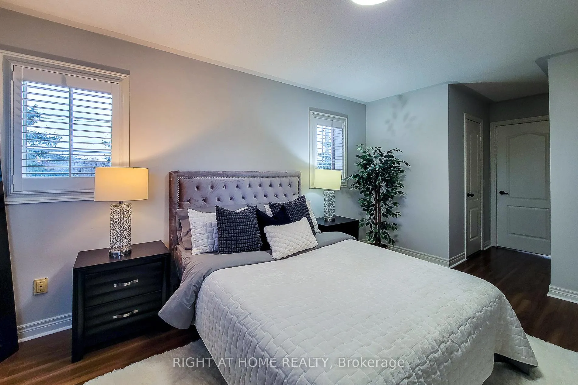 Photo 17 of 2624 Castle Hill Crescent, Oakville, River Oaks — HOMEH
