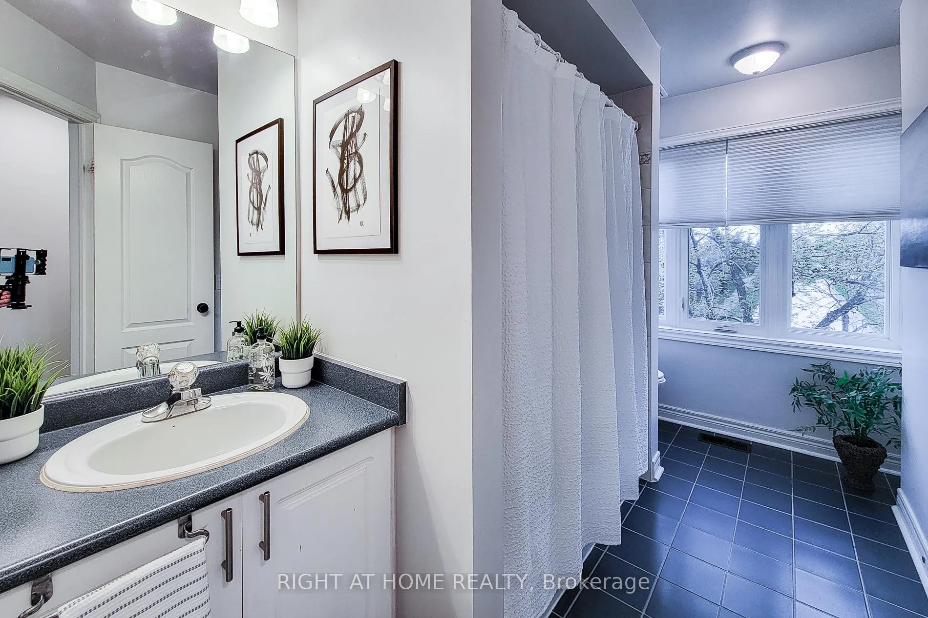 Photo 20 of 2624 Castle Hill Crescent, Oakville, River Oaks — HOMEH