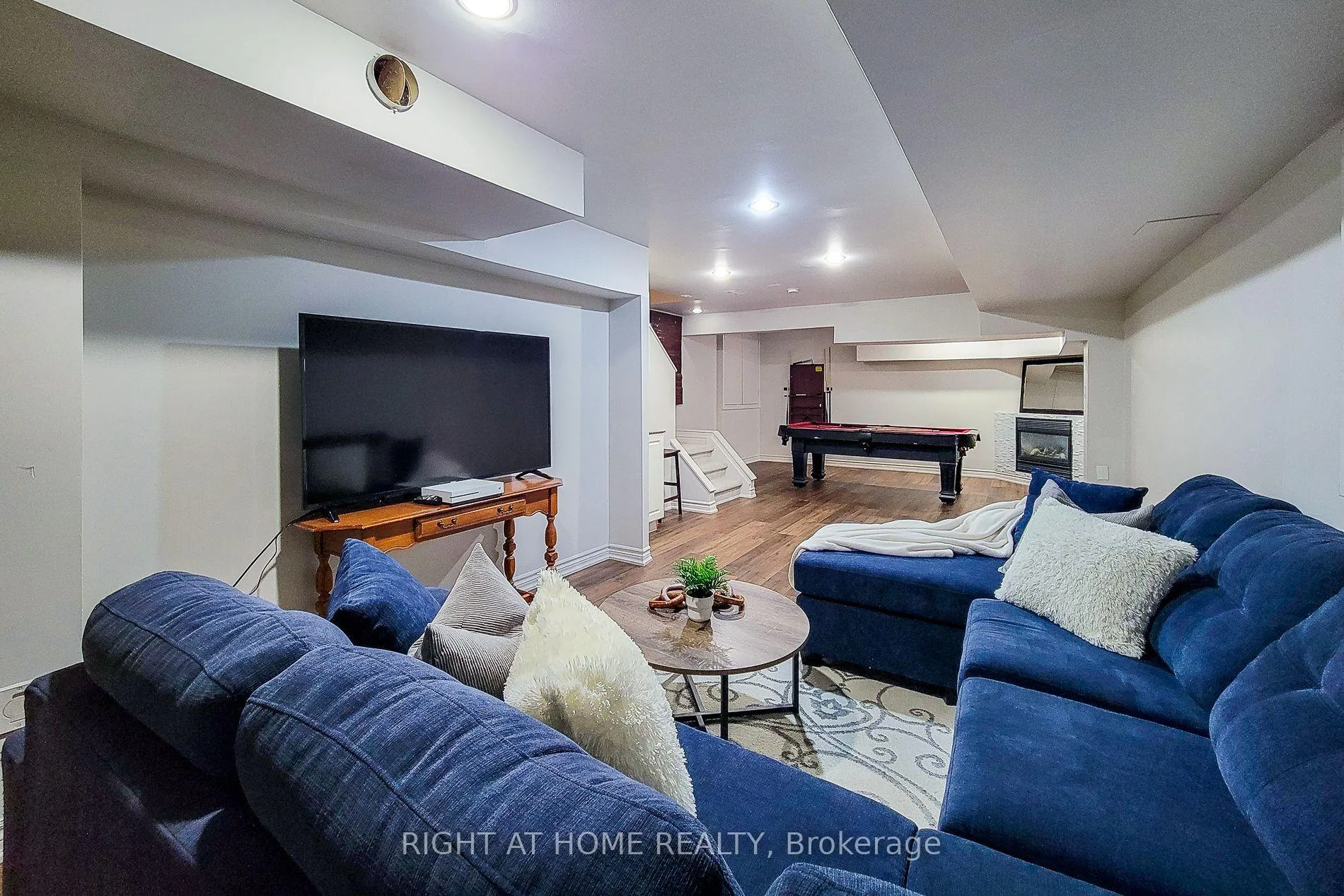 Photo 25 of 2624 Castle Hill Crescent, Oakville, River Oaks — HOMEH