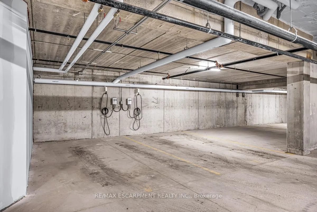 Photo 29 of Unit 301, 7549A Kalar Road, Niagara Falls, Brown — HOMEH
