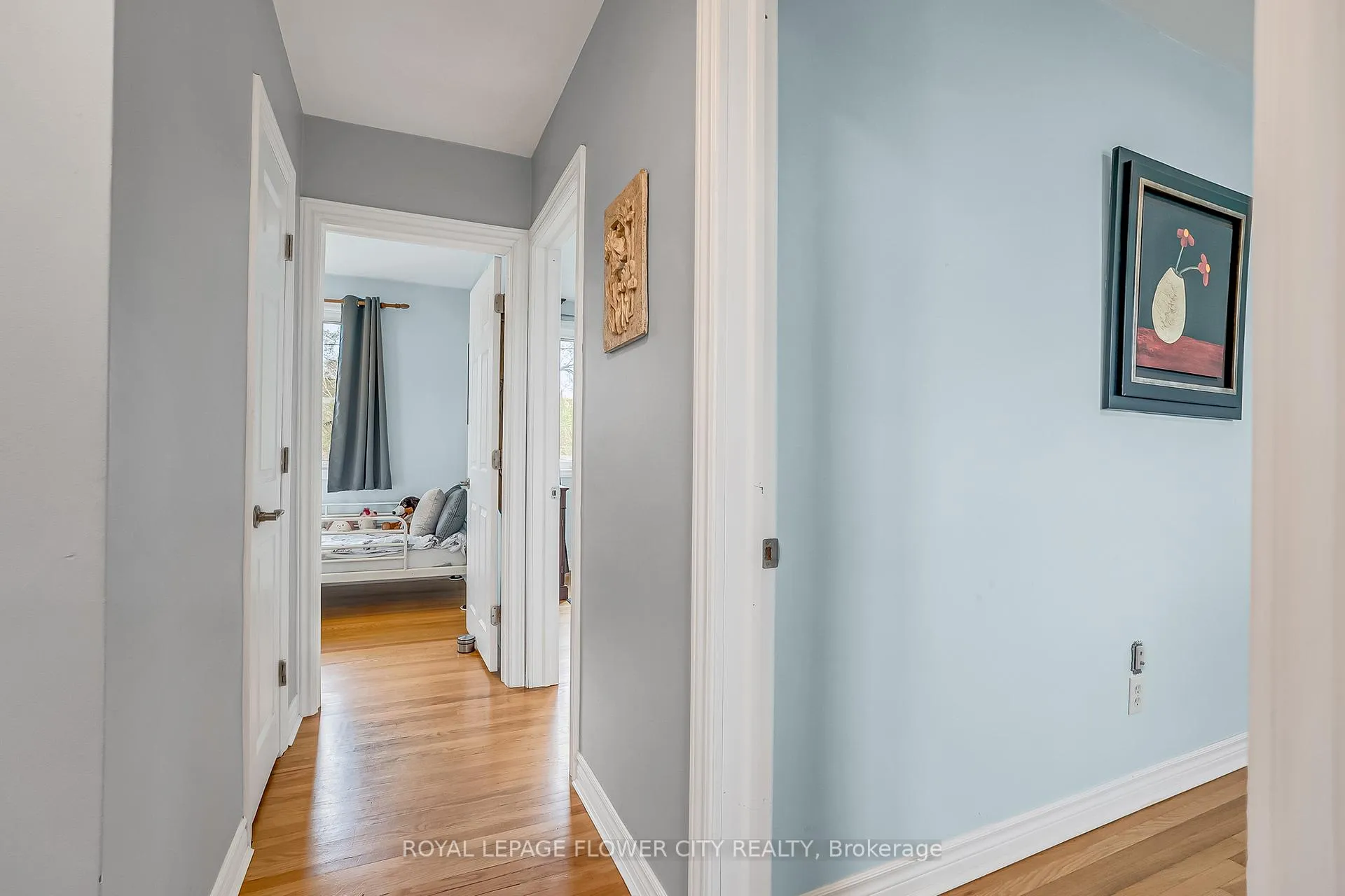 Photo 18 of 611 Harriet Street, Whitby, Downtown Whitby — HOMEH
