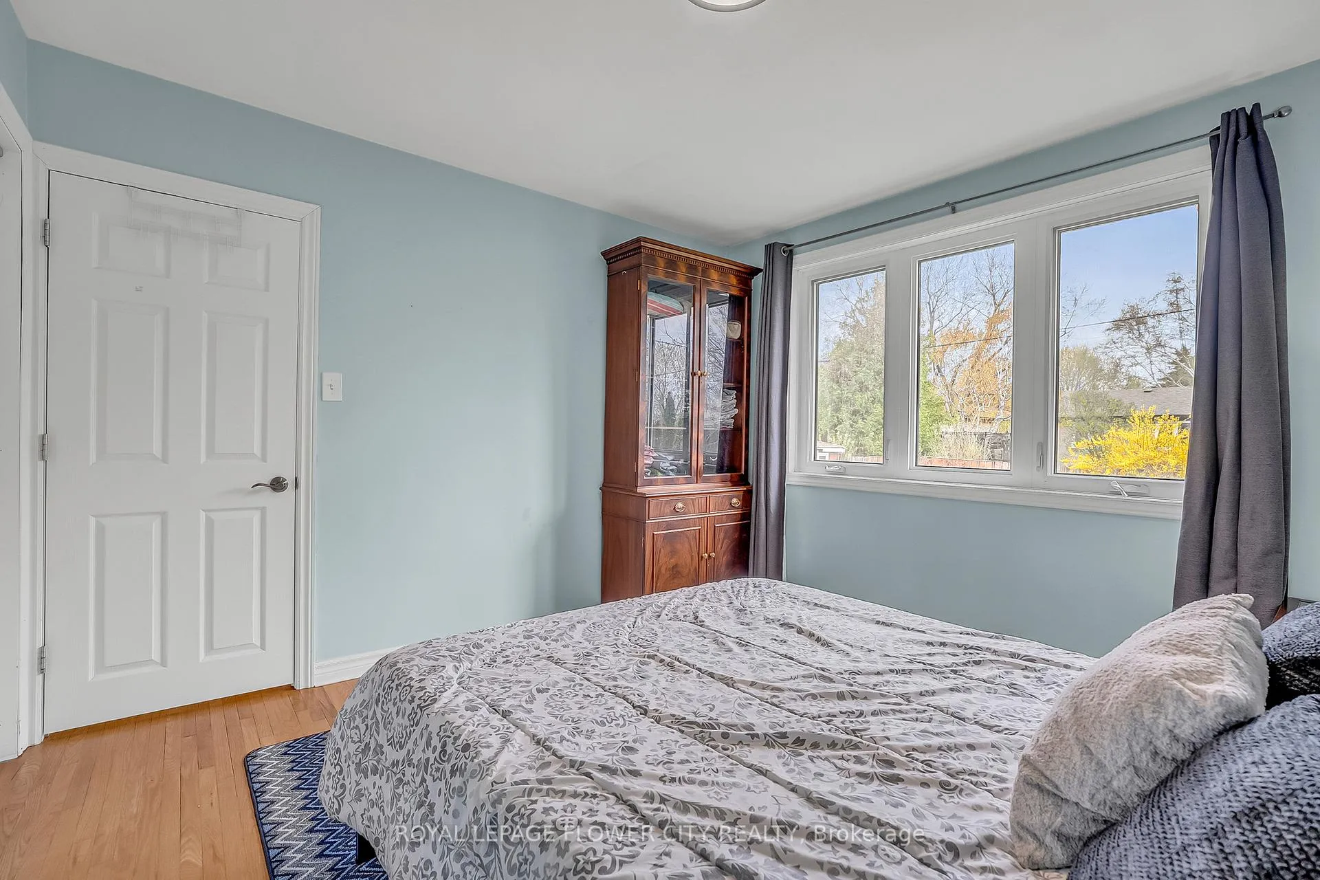 Photo 20 of 611 Harriet Street, Whitby, Downtown Whitby — HOMEH