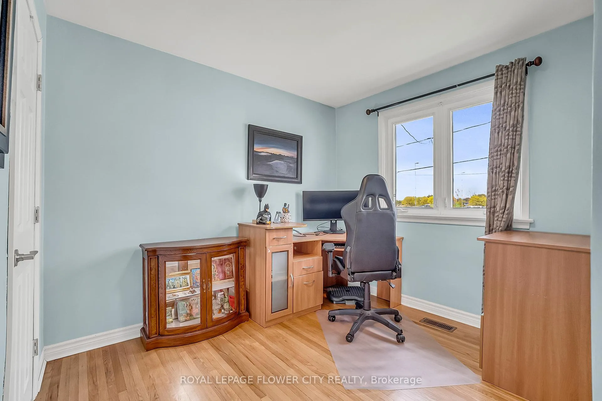 Photo 25 of 611 Harriet Street, Whitby, Downtown Whitby — HOMEH