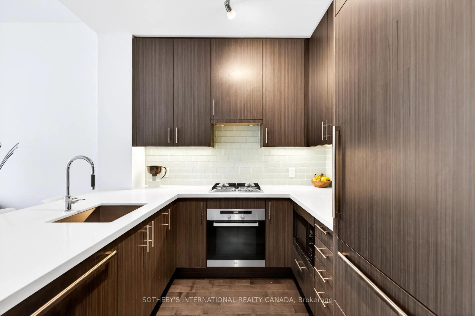 Photo 11 of Unit 816, 39 Queens Quay E, Toronto, Waterfront Communities — HOMEH