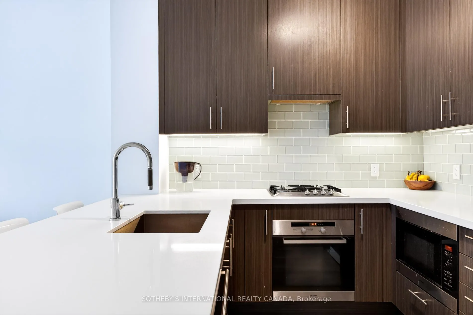 Photo 25 of Unit 816, 39 Queens Quay E, Toronto, Waterfront Communities — HOMEH
