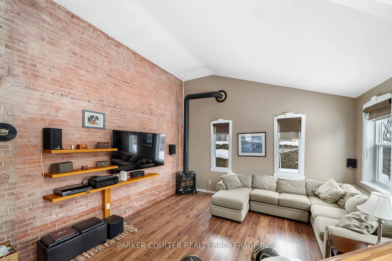 Photo 5 of 2189 & 2193 Concession 4 Road, Ramara, Brechin — HOMEH