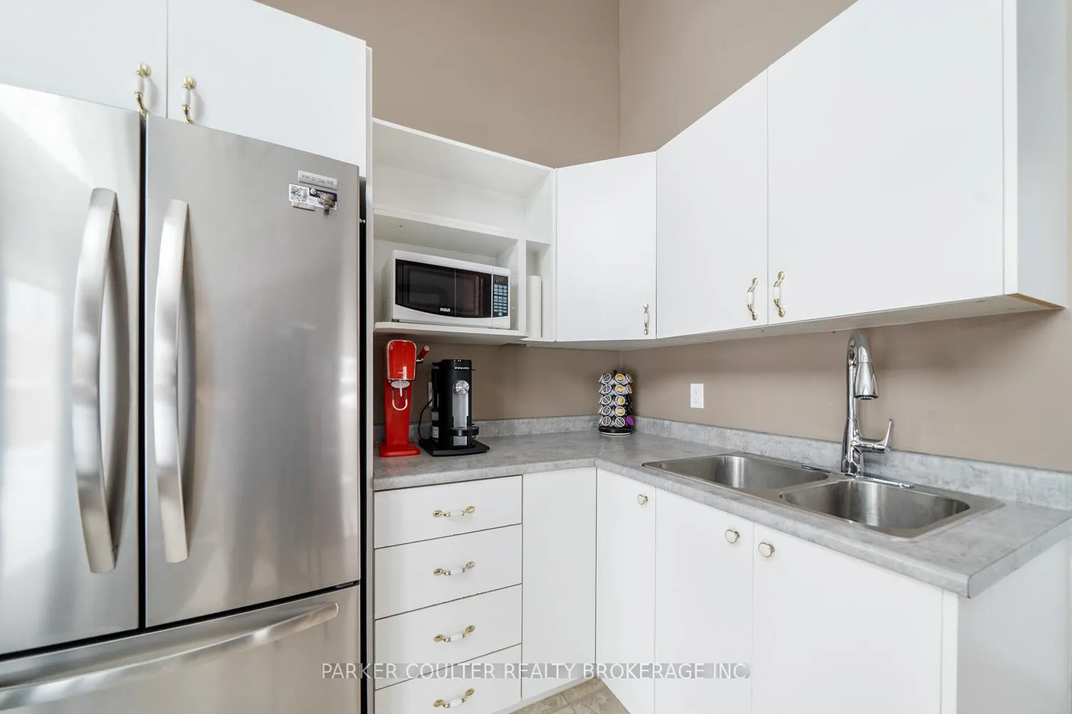 Photo 8 of 2189 & 2193 Concession 4 Road, Ramara, Brechin — HOMEH