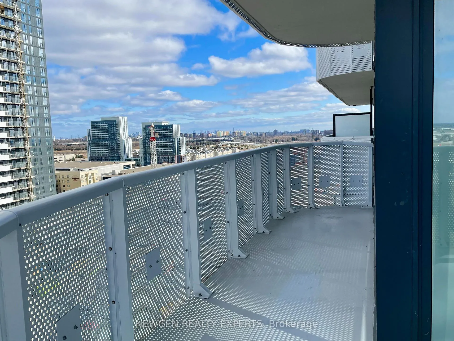 Photo 16 of Unit 1512, 225 Commerce Street, Vaughan, Vaughan Corporate Centre — HOMEH