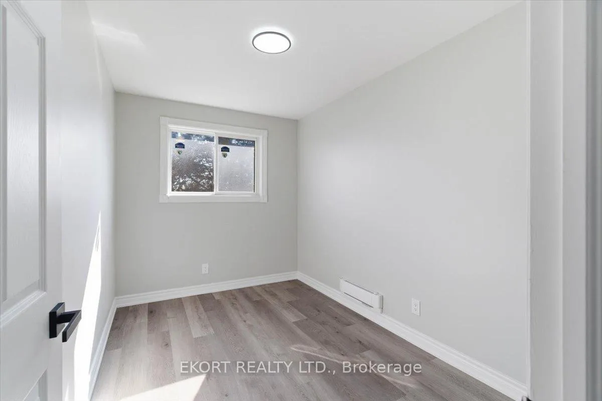 Photo 13 of Unit 27, 17 Tracey Park Drive, Belleville, Belleville Ward — HOMEH