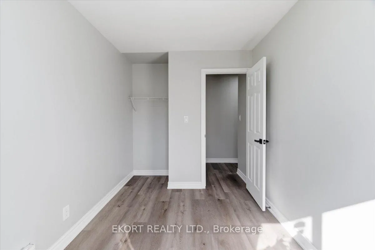 Photo 14 of Unit 27, 17 Tracey Park Drive, Belleville, Belleville Ward — HOMEH