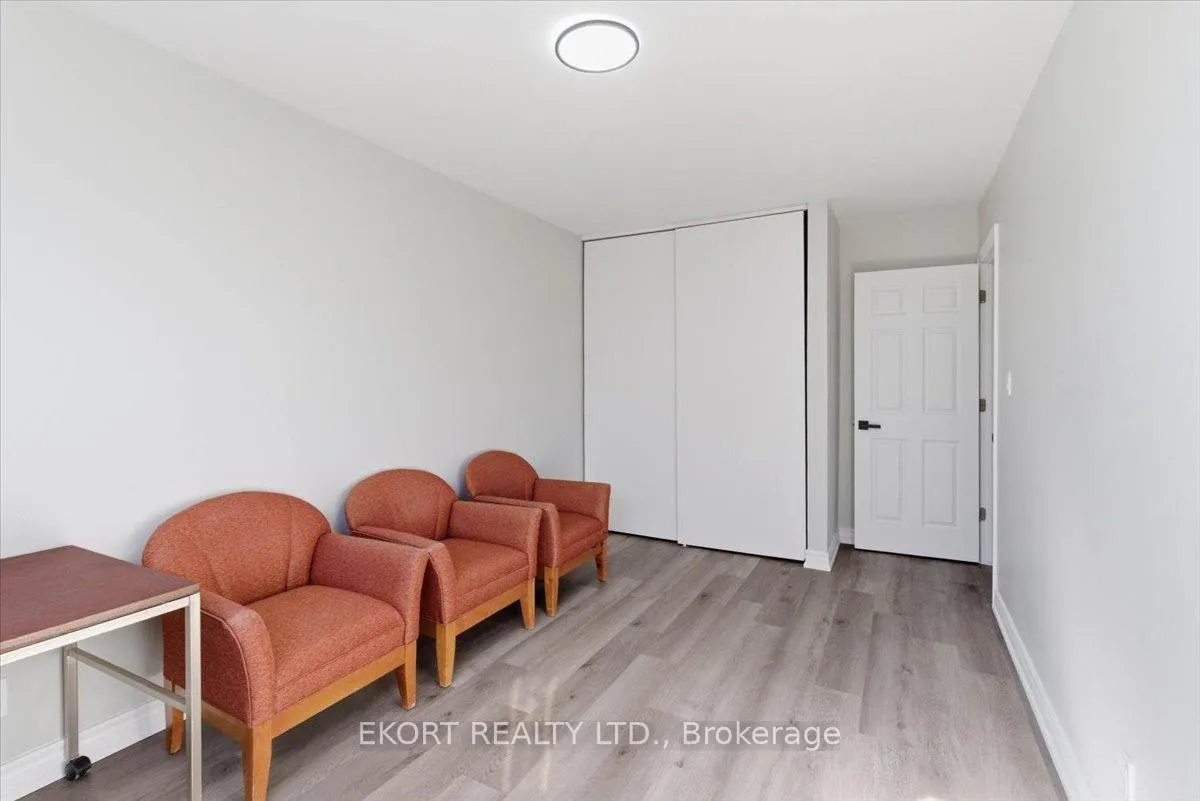Photo 16 of Unit 27, 17 Tracey Park Drive, Belleville, Belleville Ward — HOMEH