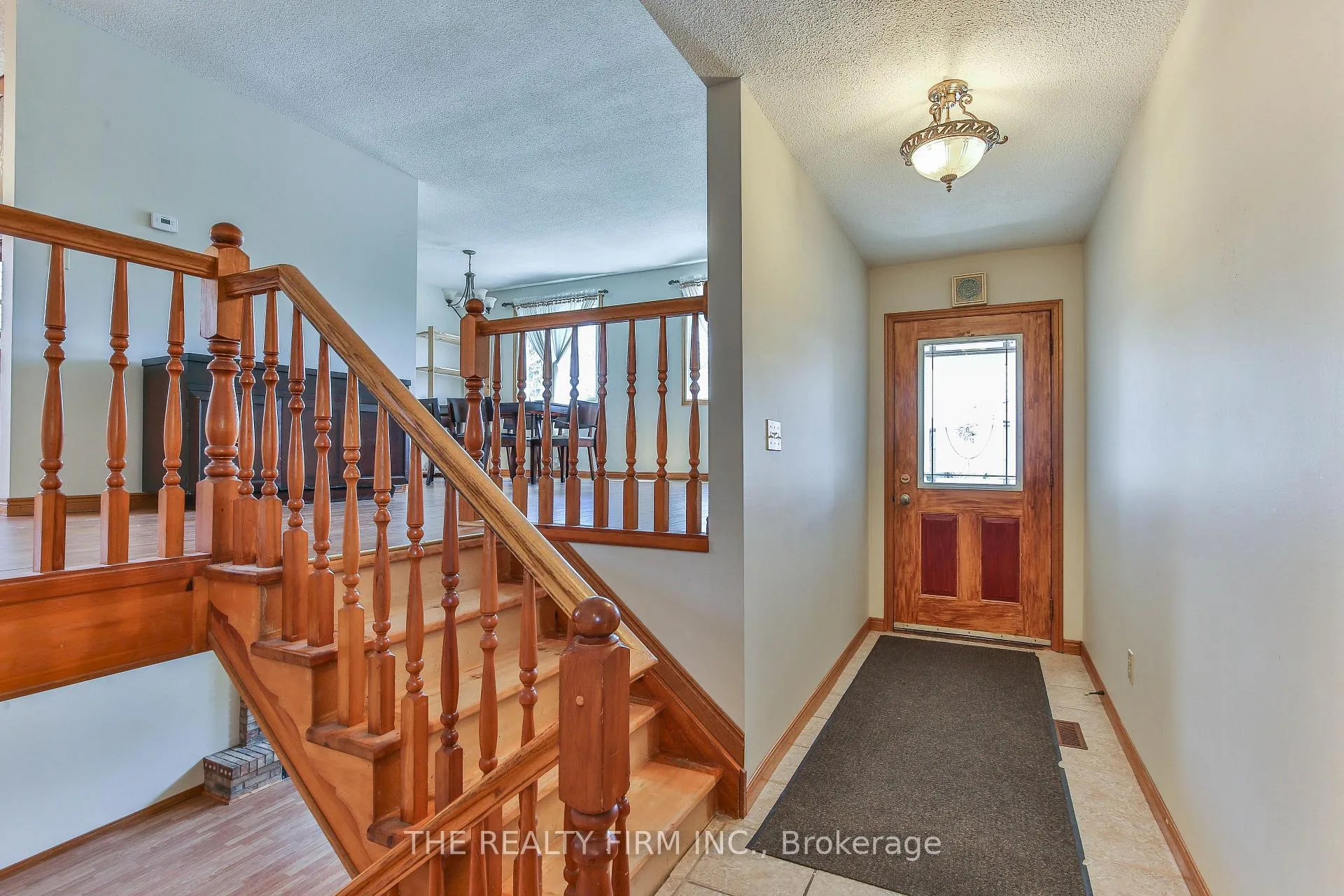 Photo 6 of 8 Quail Ridge Crescent, London, East P — HOMEH