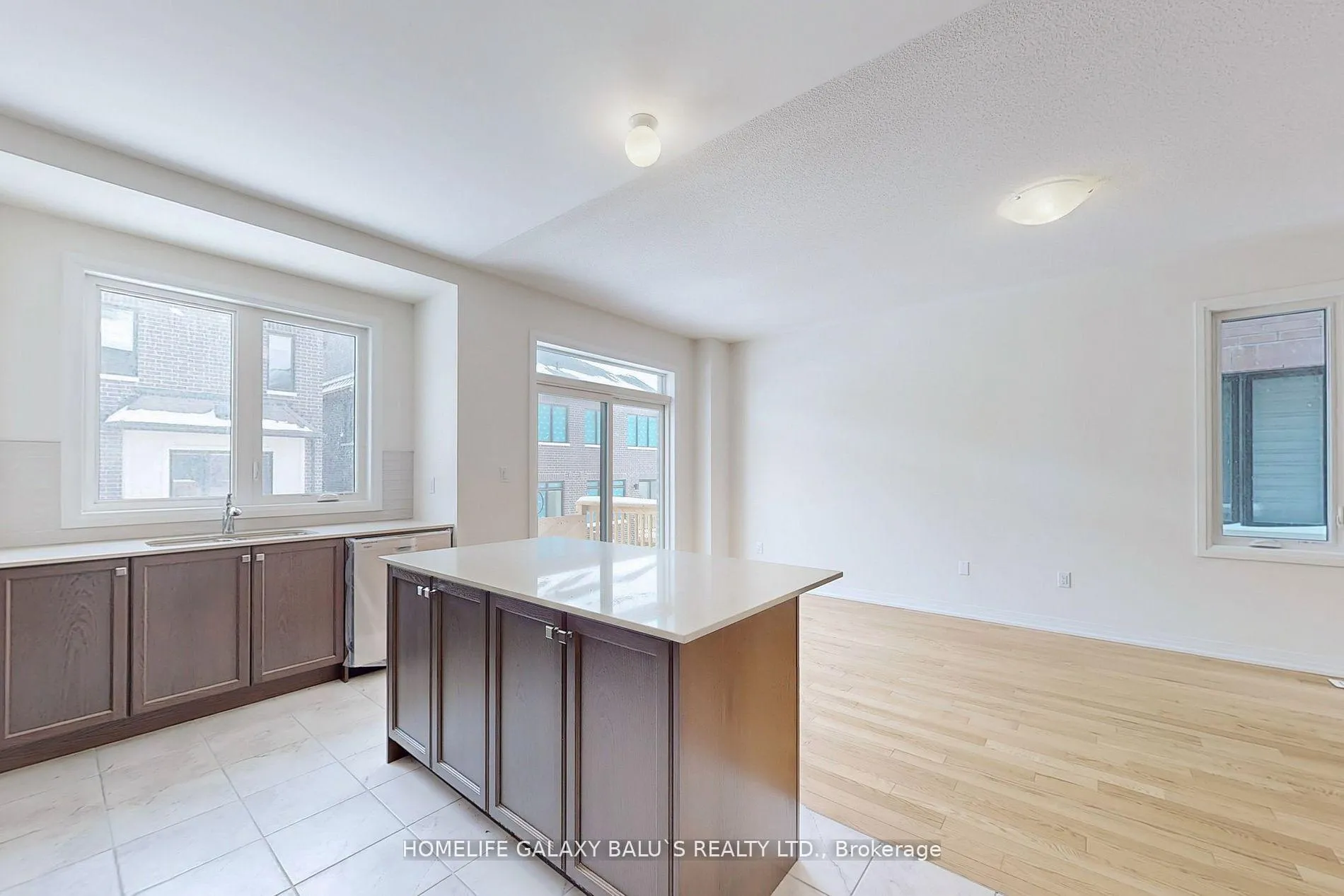 Photo 9 of 2943 Nakina Street, Pickering, Rural Pickering — HOMEH