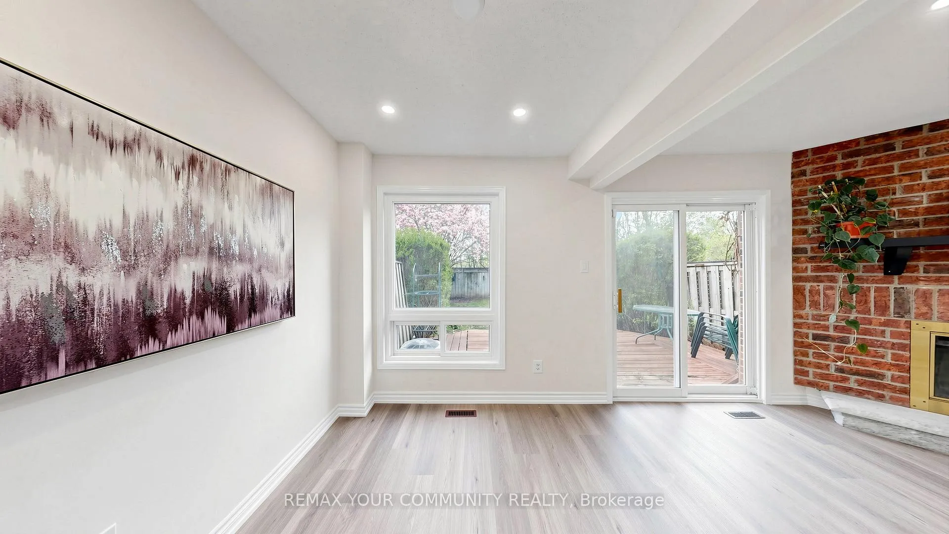 Photo 7 of Unit 32, 57 Kindale Way, Markham, Royal Orchard — HOMEH