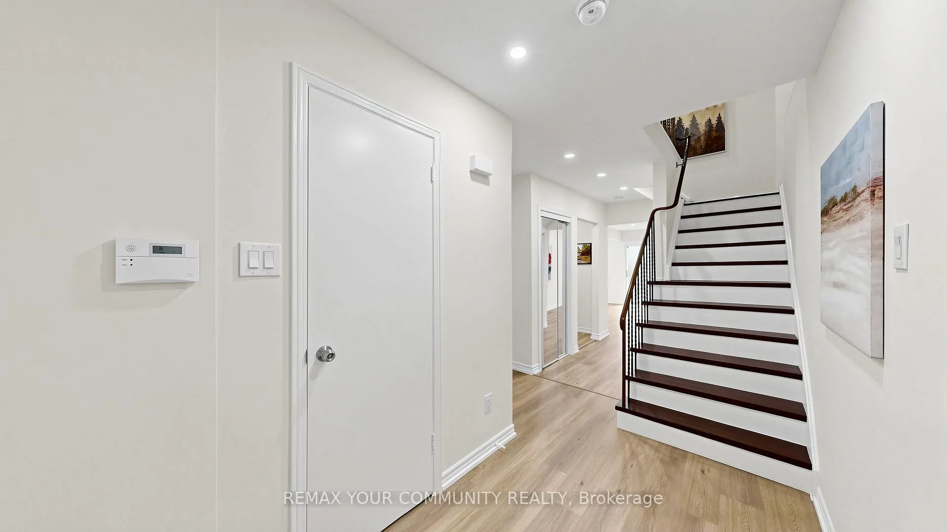 Photo 13 of Unit 32, 57 Kindale Way, Markham, Royal Orchard — HOMEH