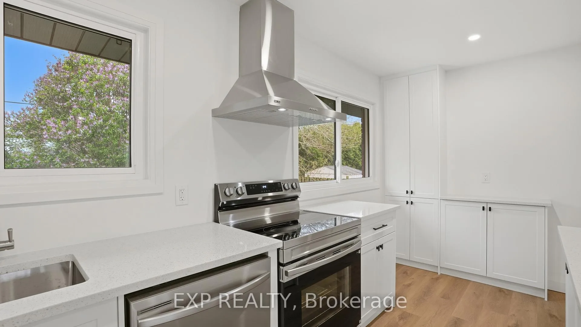Photo 14 of 6 Bessborough Drive, St. Catharines, Bunting/Linwell — HOMEH