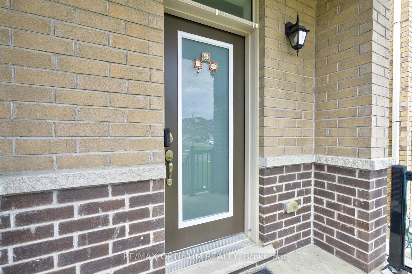 Photo 4 of 2589 Secreto Drive, Oshawa, Windfields — HOMEH
