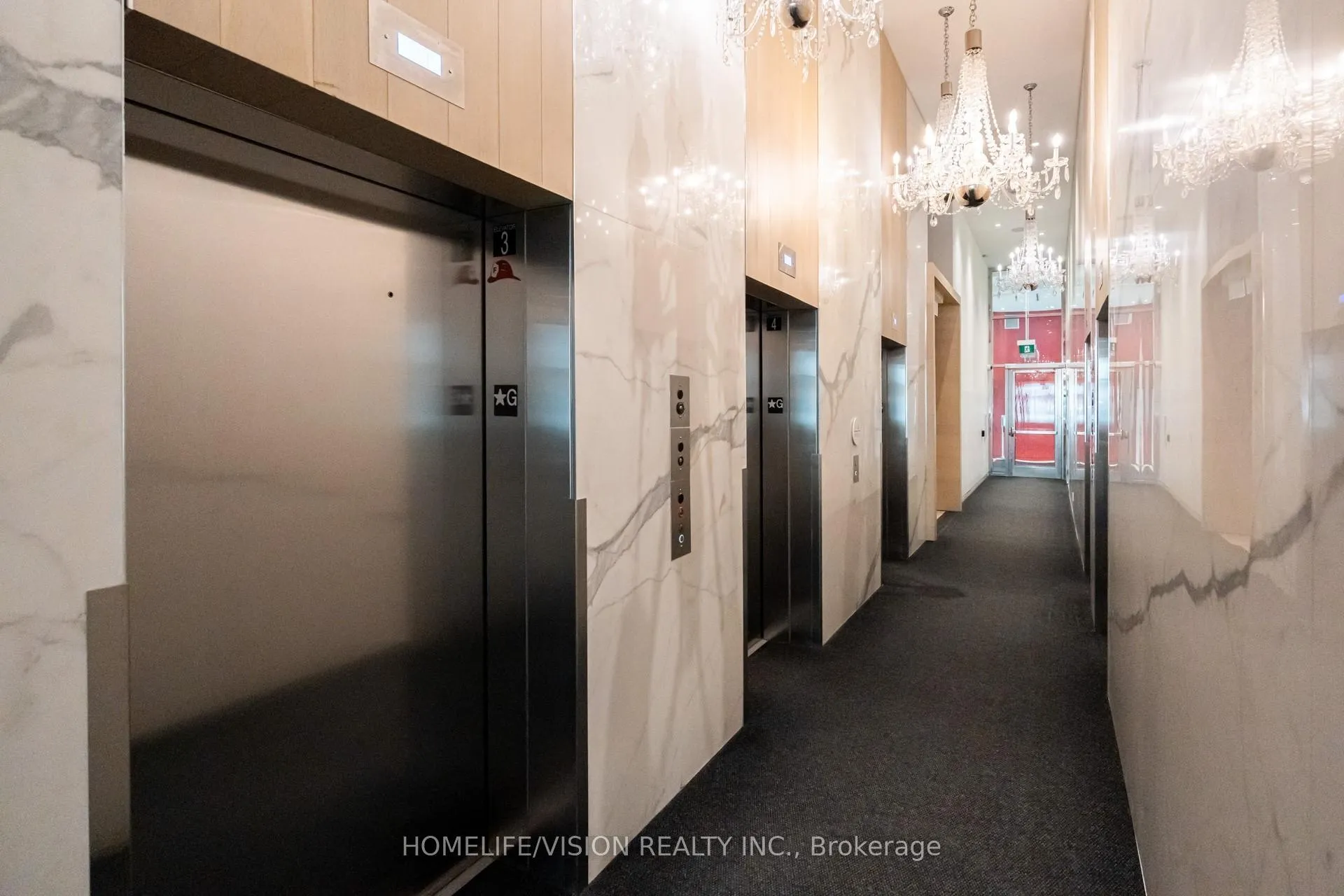 Photo 6 of Unit 910, 185 Roehampton Avenue, Toronto, Mount Pleasant West — HOMEH