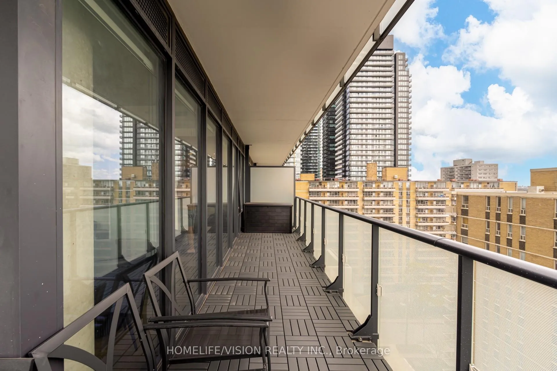 Photo 21 of Unit 910, 185 Roehampton Avenue, Toronto, Mount Pleasant West — HOMEH