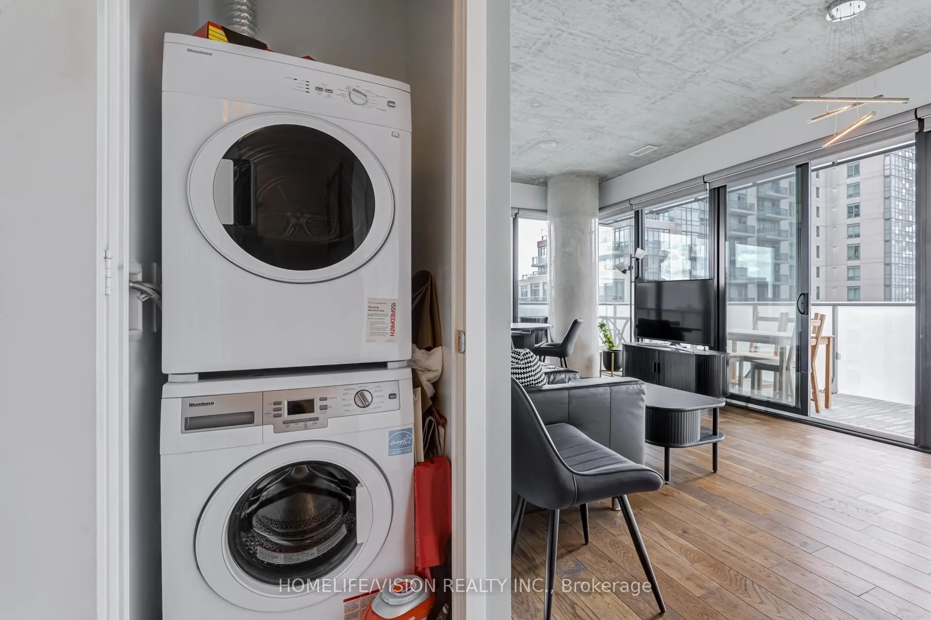 Photo 26 of Unit 910, 185 Roehampton Avenue, Toronto, Mount Pleasant West — HOMEH