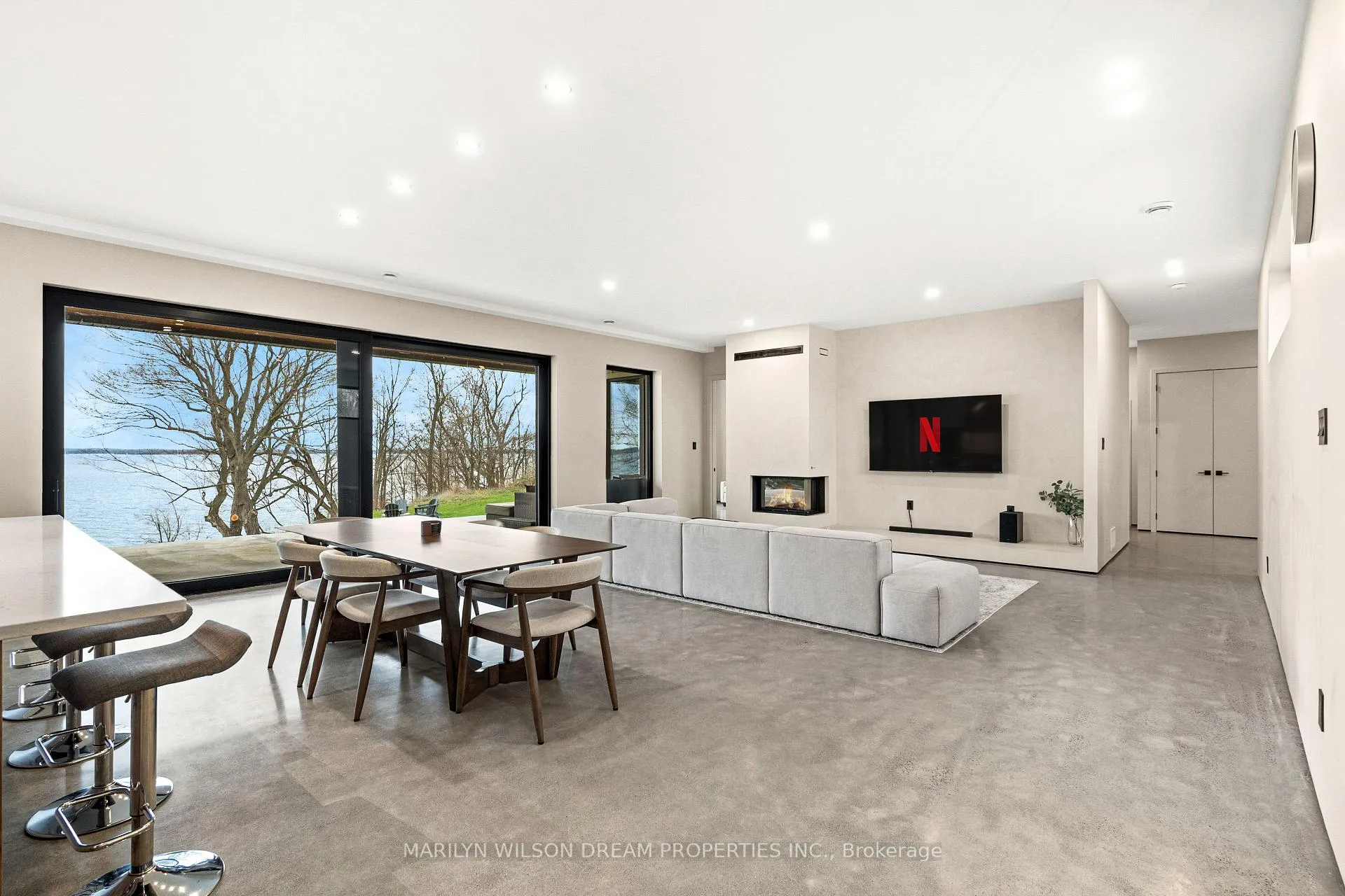 Photo 31 of 2486 Howe Island Drive, Frontenac Islands, The Islands — HOMEH