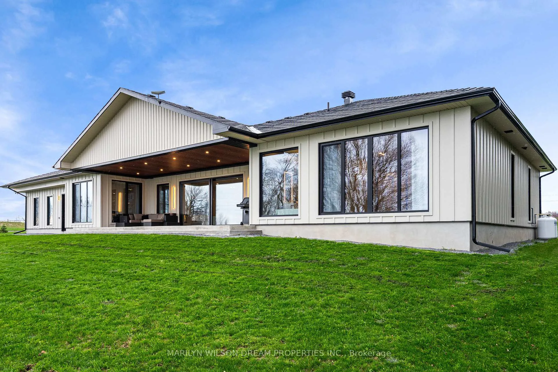 Photo 48 of 2486 Howe Island Drive, Frontenac Islands, The Islands — HOMEH