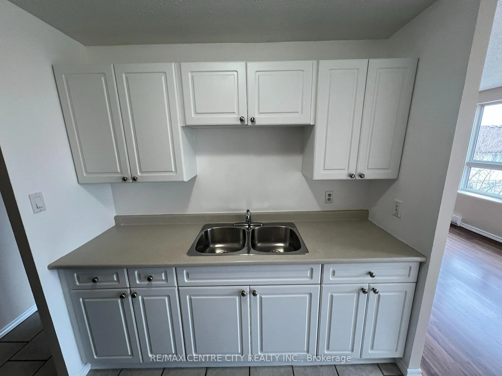 Photo 16 of Unit 316, 1447 Huron Street, London, East D — HOMEH