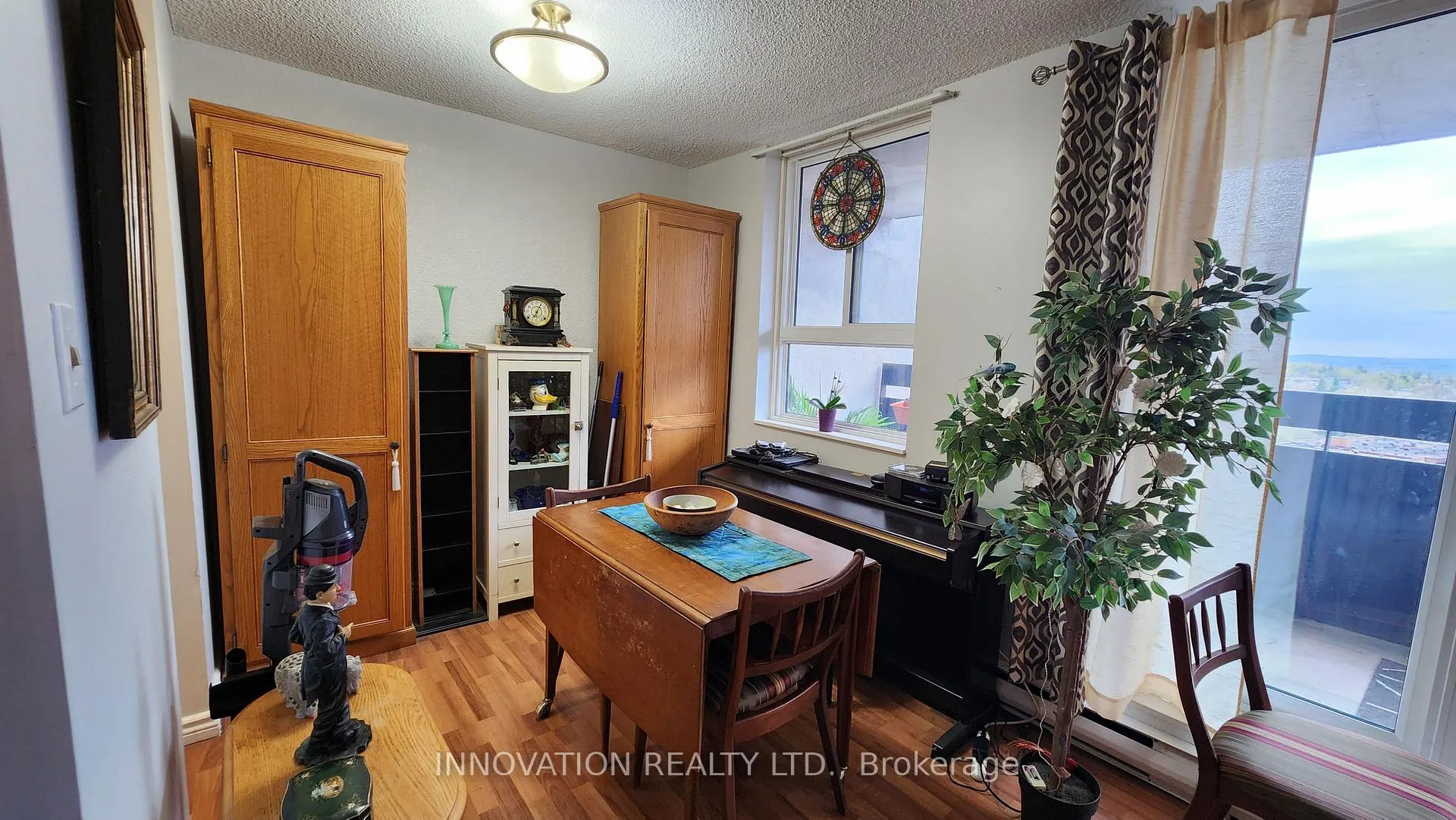 Photo 13 of Unit 1108, 2000 Jasmine Crescent, Ottawa, Beacon Hill South — HOMEH