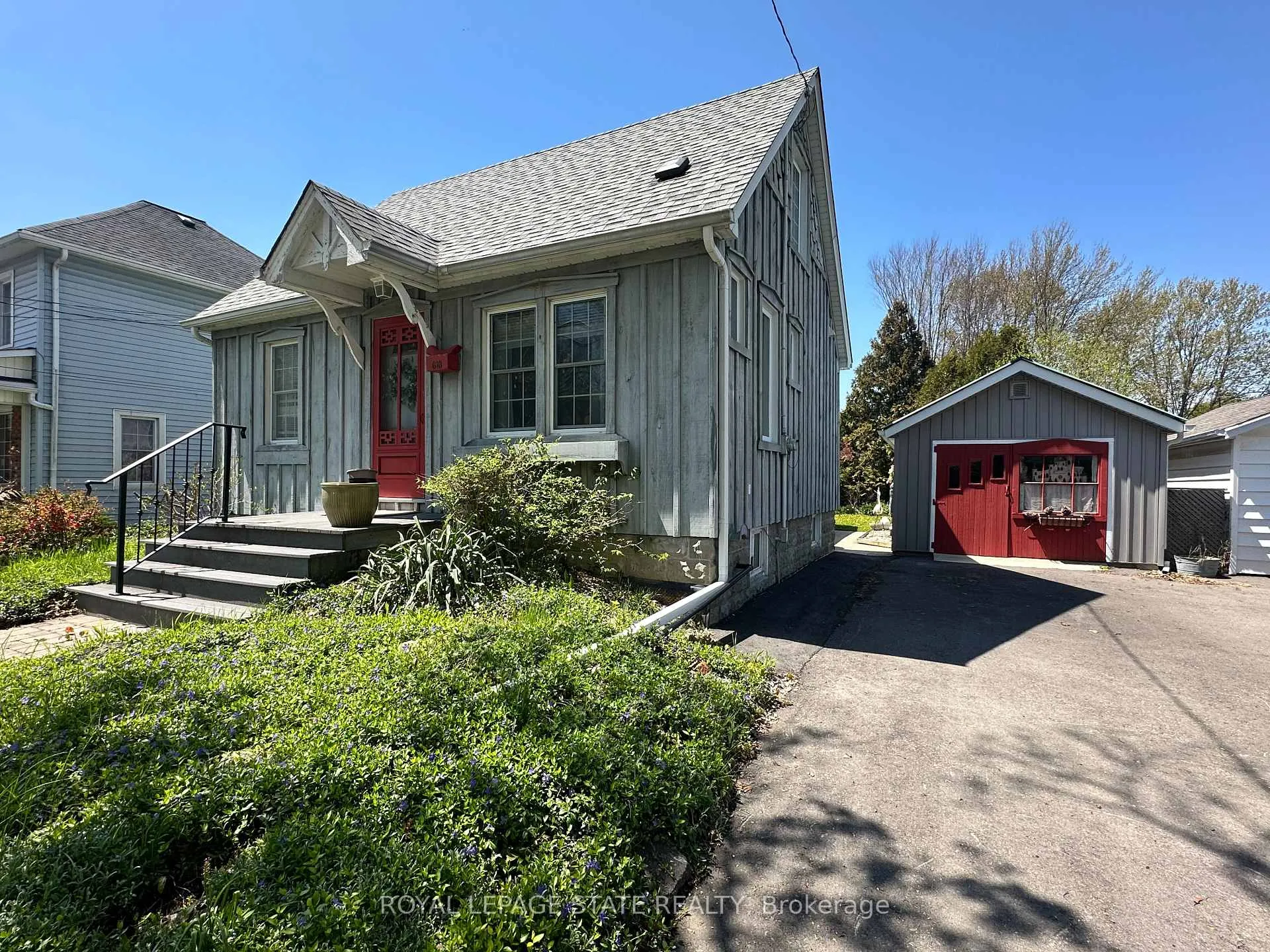 Photo 6 of 618 Pine Street, Haldimand, Dunnville — HOMEH